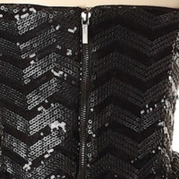 💋STUNNINGLY BEAUTIFUL💋 Vintage Strapless Sequin Dress - Picture 5 of 15